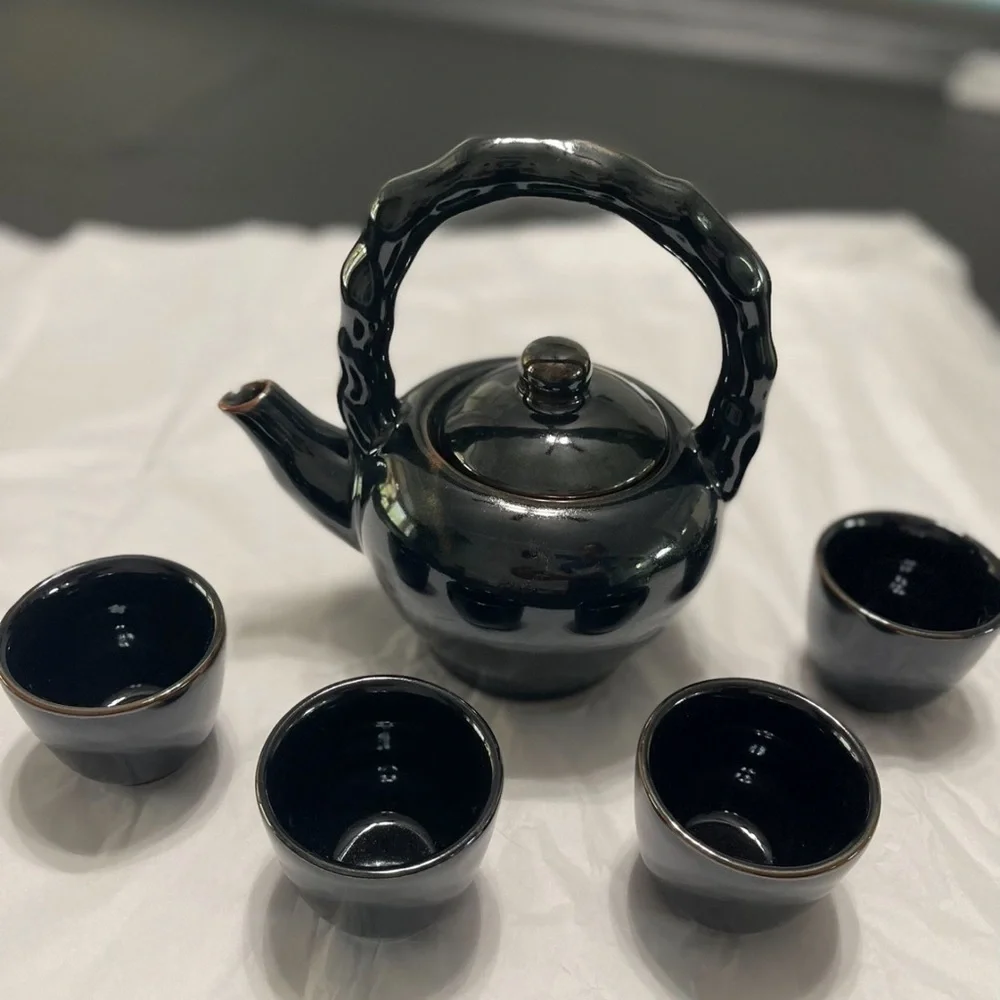 Crate and barrel Elegant Black Ceramic Teapot Set NIB